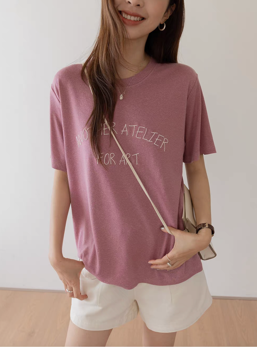 Embroidered cotton shortsleeved art atelier tee