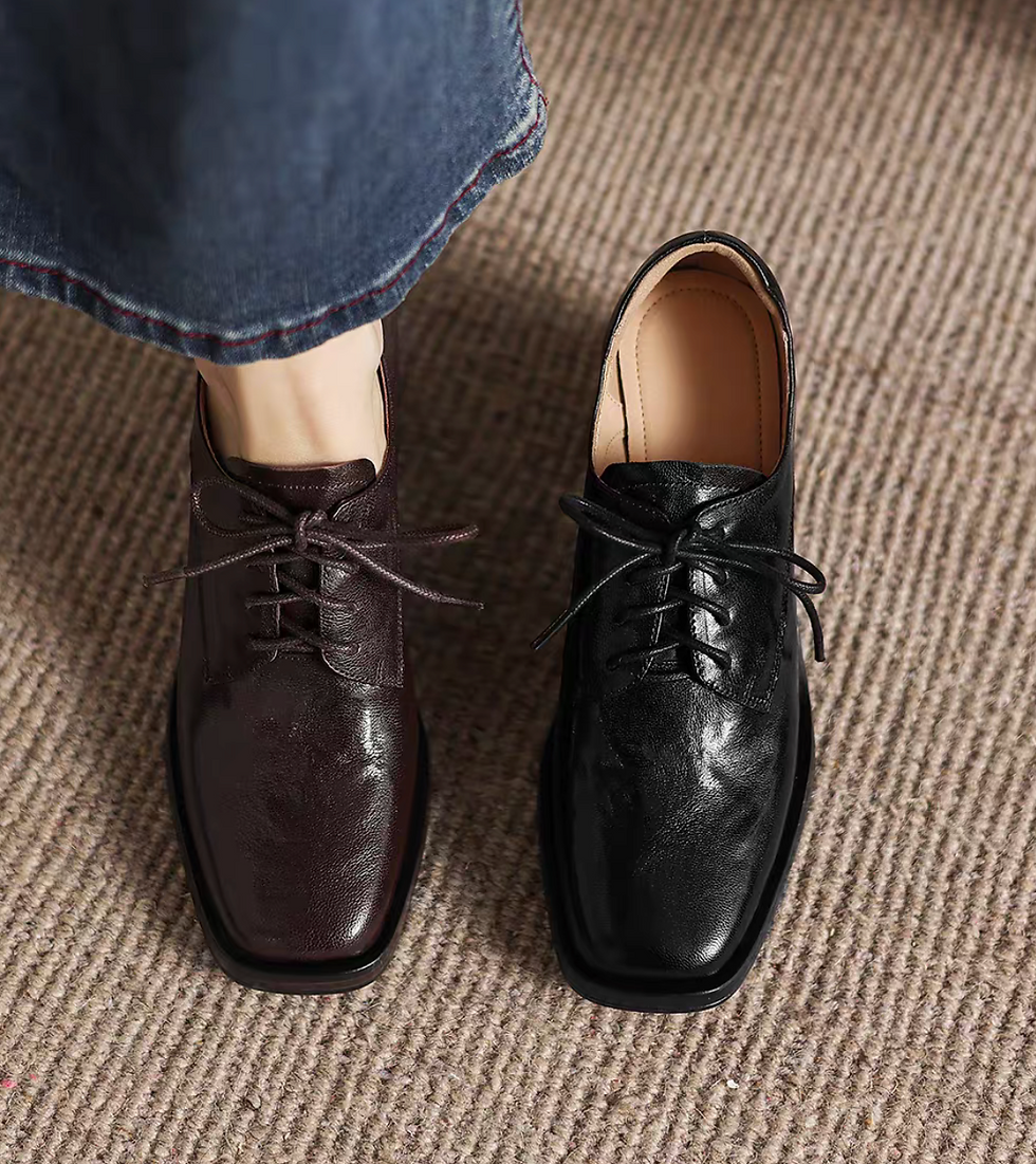 Thumbnail: Square toe embossed lambskin chunky heel lacing shoes
