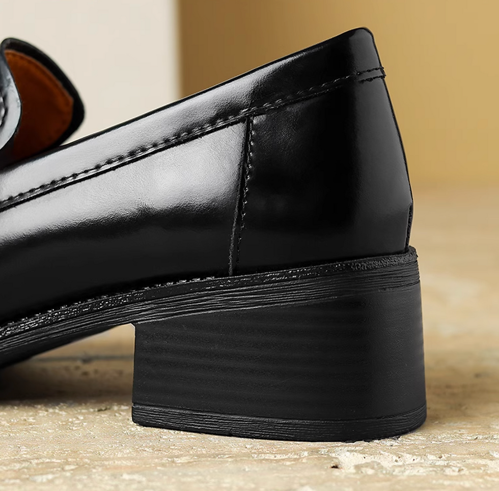 Thumbnail: Oil waxed calf leather penny saver loafers
