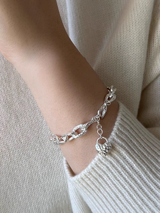 Engraved heart & loops 925 silver bracelet 3