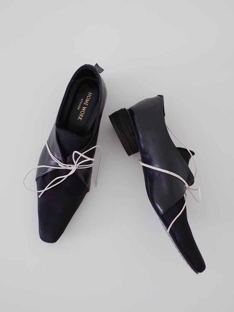 Made in Paris Italian sheep skin docking suede black lacing pointy shoes 1