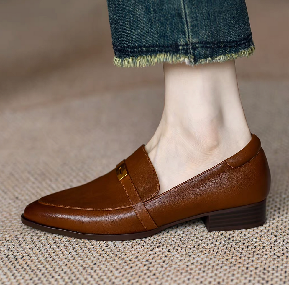 Thumbnail: Calf leather pointy penny saver metal plate brushed off loafers