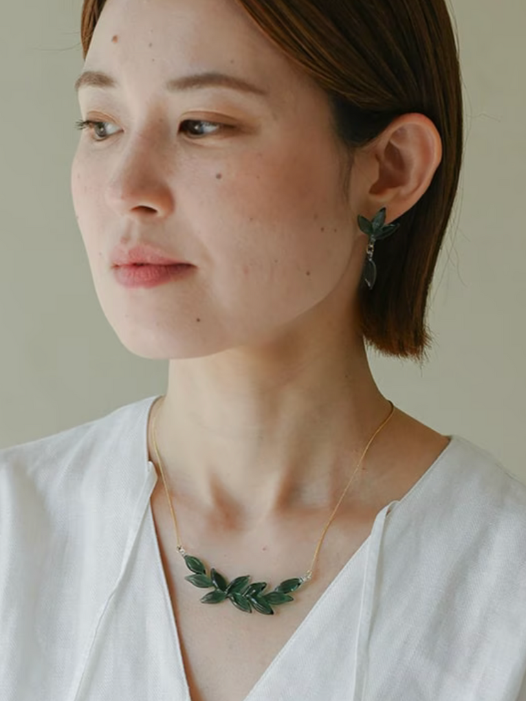 Handmade Hario yureha Maako Kido green tinted leafy glass necklace 8