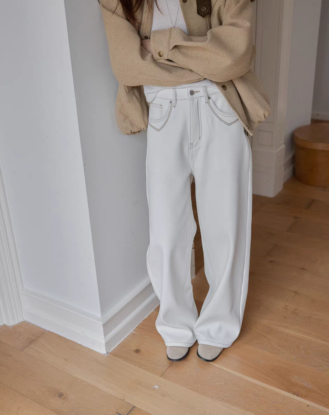 Stitched trim cotton denim high waisted pants