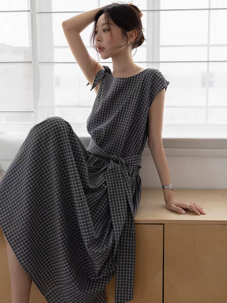 Two way checker charcoal grey cotton poly shoulder knot midi sleeveless dres