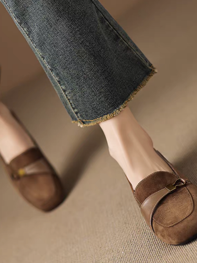 Lambskin suede side pin contour loafers 8