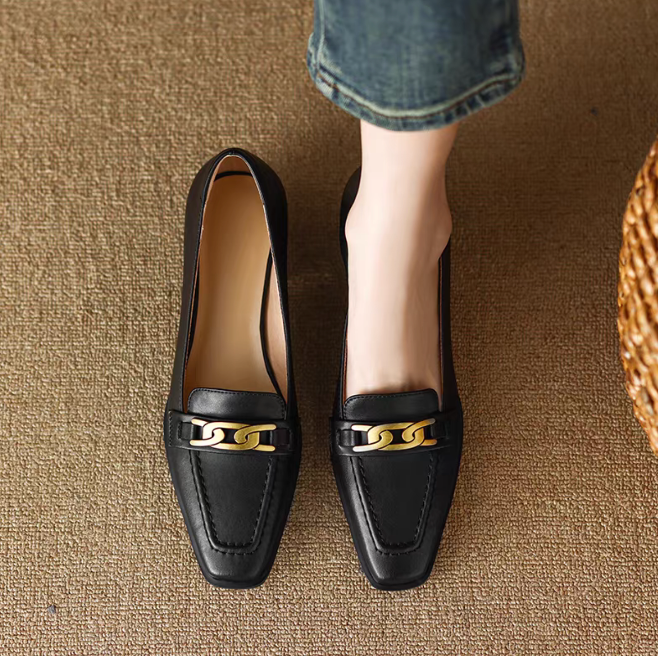 Calf leather metal chained deco low heel loafers