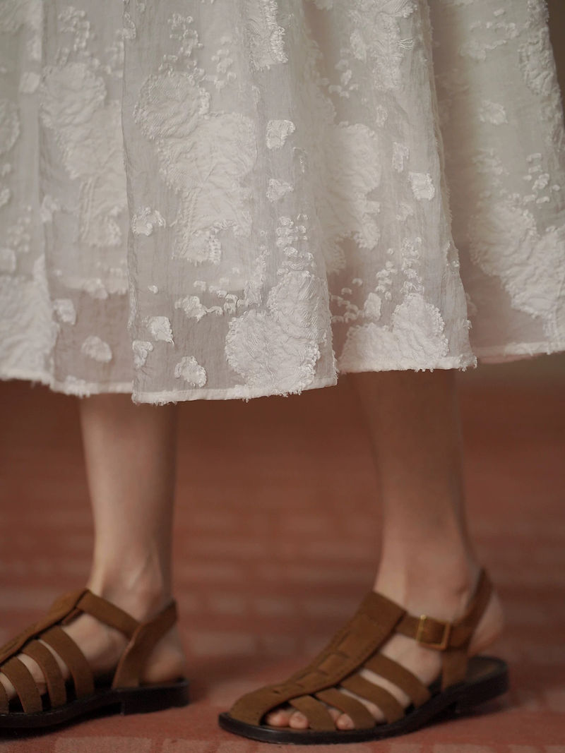 White tencel poly lined embossed floral elasticated table skirt 4