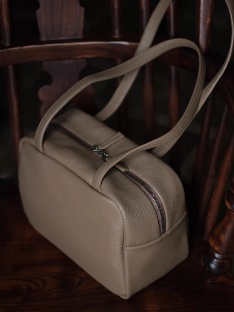 Toga embossed calf leather zipper shoulder bowling bag 6