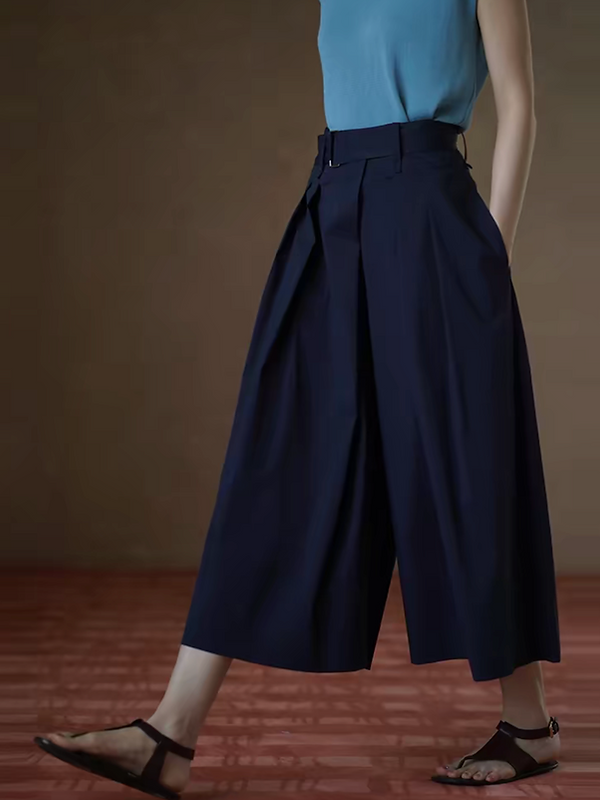 High waisted belted poly rayon wide leg back elasticated pleated shorts