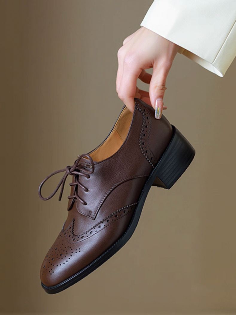 Calf leather brogue lacing shoes 13
