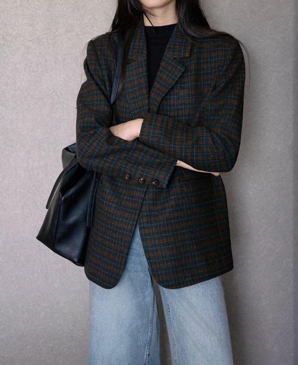 Thumbnail: 50% Wool British checker mid length dark green dark burgundy blazer