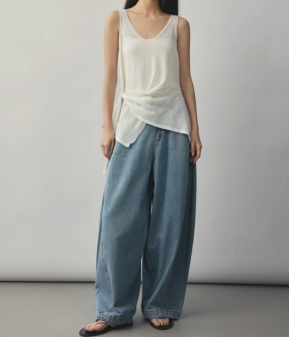 Thumbnail: Ivory wool nylon knitted V neck vest