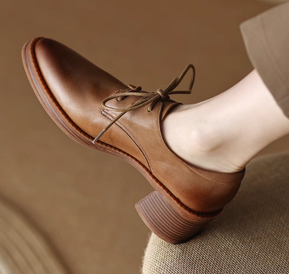 Thumbnail: Brushed off calf leather lacing chunky heel shoes