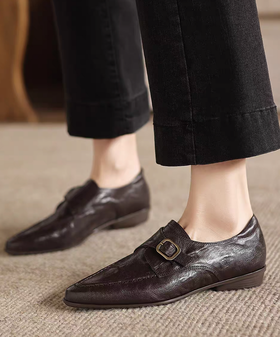 Thumbnail: Calf leather ruffle embossed pointy side buckle loafers