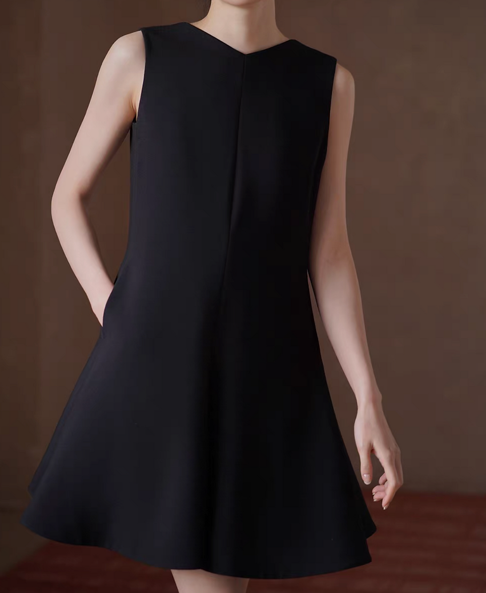 Thumbnail: Poly rayon V neck low back little black dress