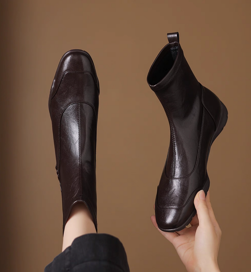 Thumbnail: Side crossed stitched trim sporty calf leather ankle boots