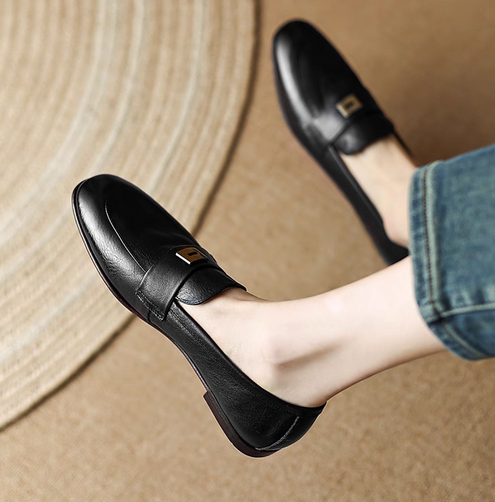 Thumbnail: Metal pin decorated calf leather loafers