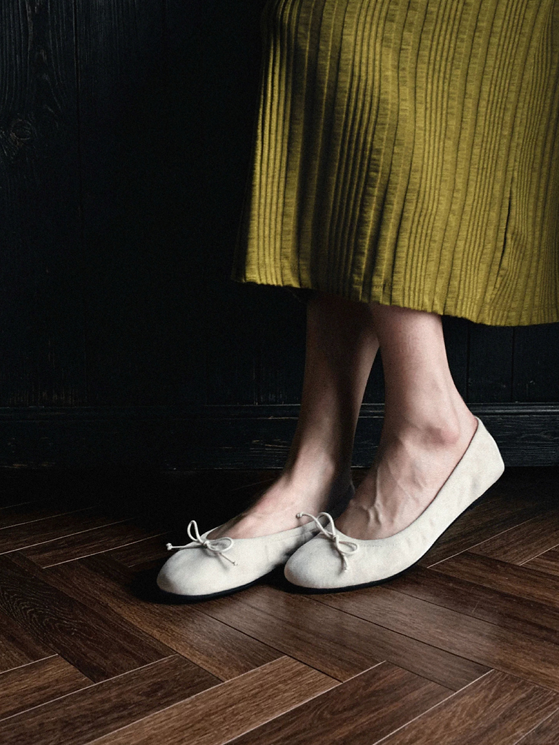 Made in Italy Italian suede sheep skin ribbon elasticated ballerina flat 8