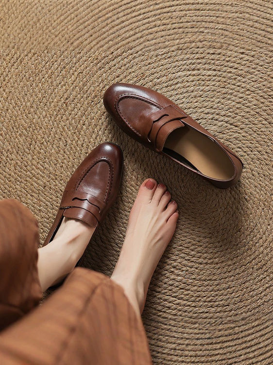 Brushed off calf leather penny saver contour loafers 5