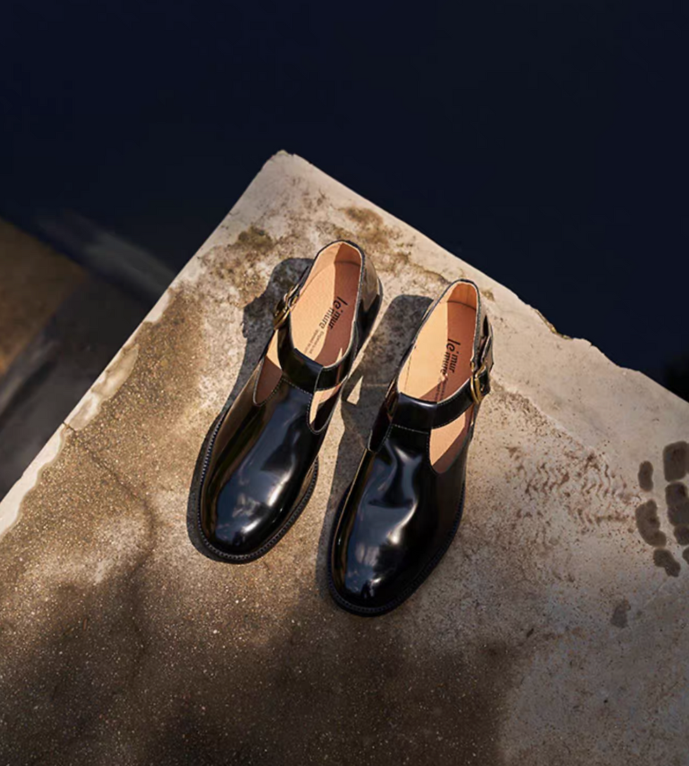 Thumbnail: Made in Paris oil waxed calf skin T strap Mary Janes