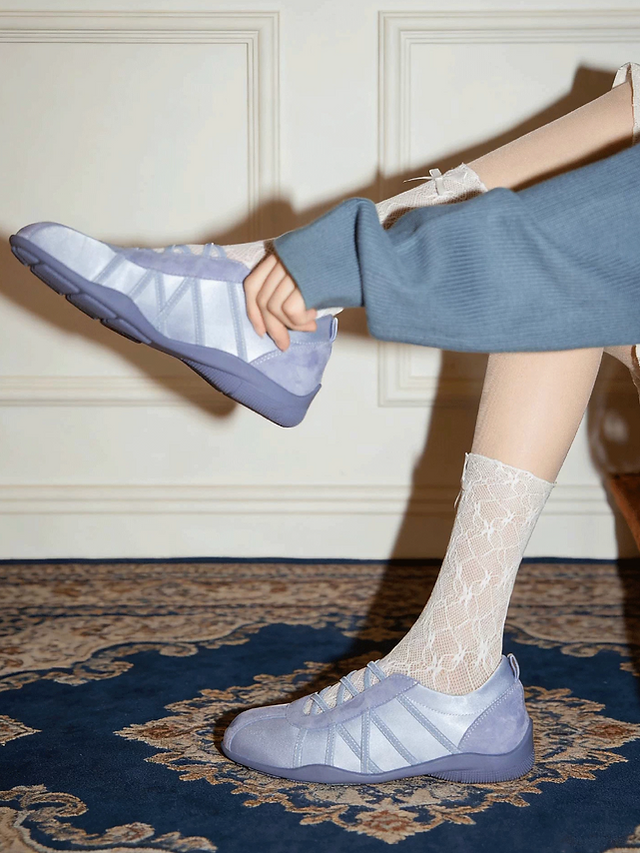 Made in Spain horse leather sole satin suede docking shoes 8