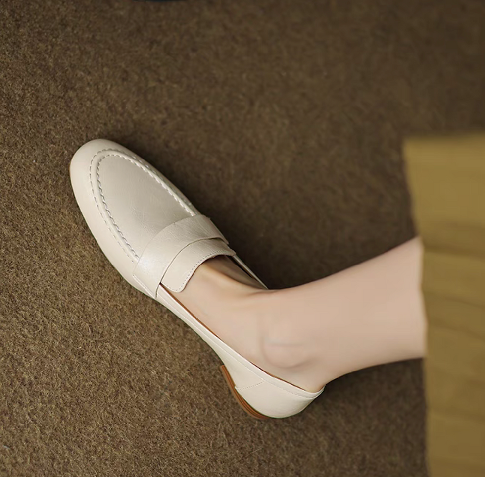 Thumbnail: Embossed penny saver calf leather loafers