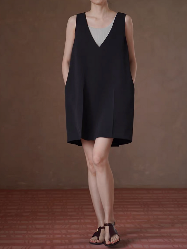 Black deep V low back poly rayon contour dress 8
