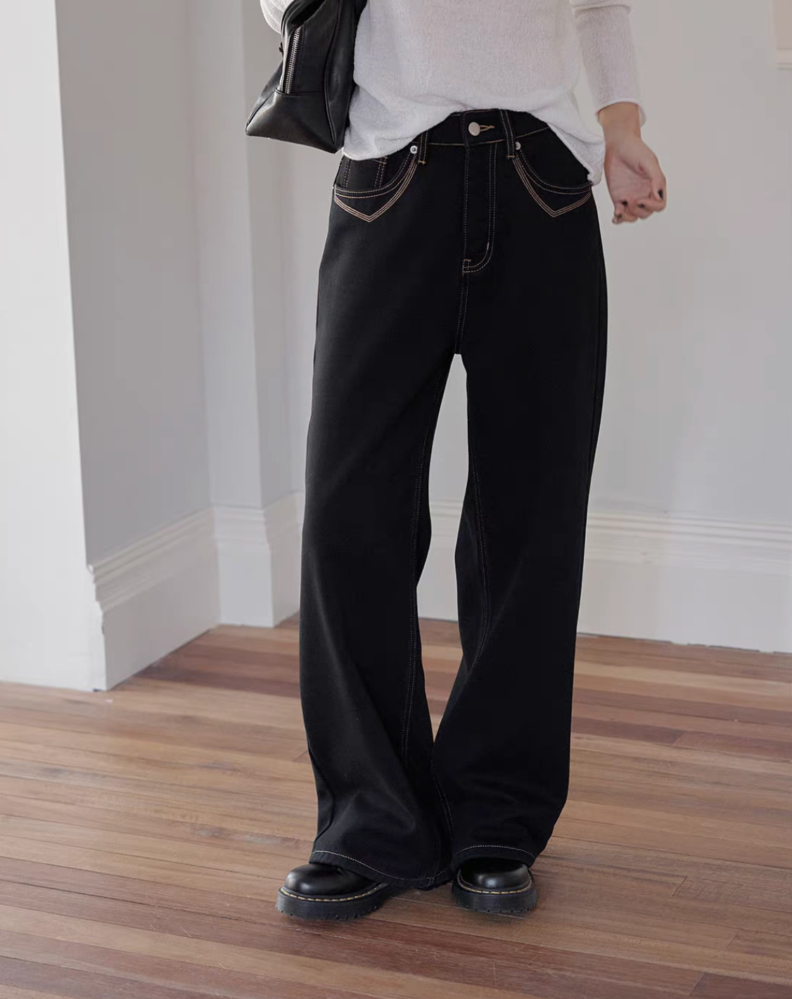 Stitched trim cotton denim high waisted pants