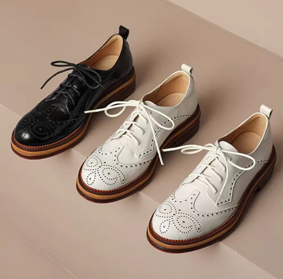 Thumbnail: Brogue calf leather lacing Oxford shoes