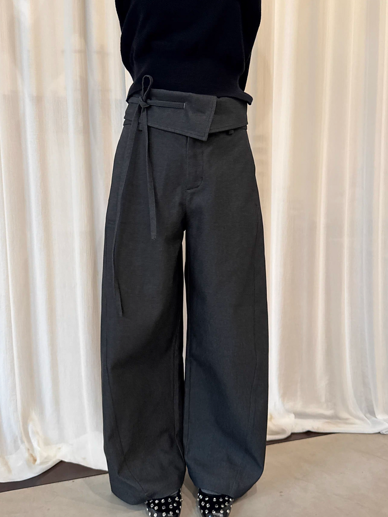 Charcoal grey cotton line folded waistband drawstring straight pants 1