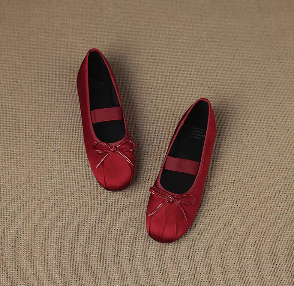 Thumbnail: Extra soft lambskin pleated satin elastic straps ballerina flats