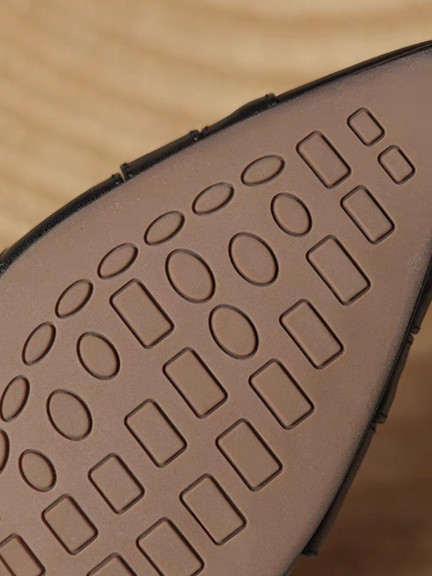 Calf leather interweaved calf leather sling back pointy low heels 15