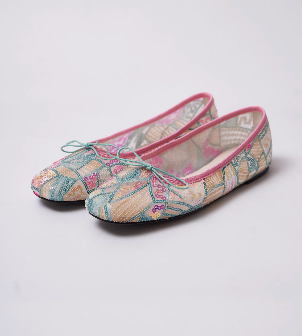 Thumbnail: Sequins calf leather ribbon flats