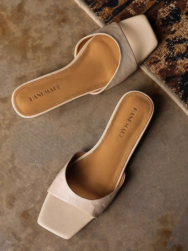 Embossed lambskin minimalistic curved rim slip ons 2
