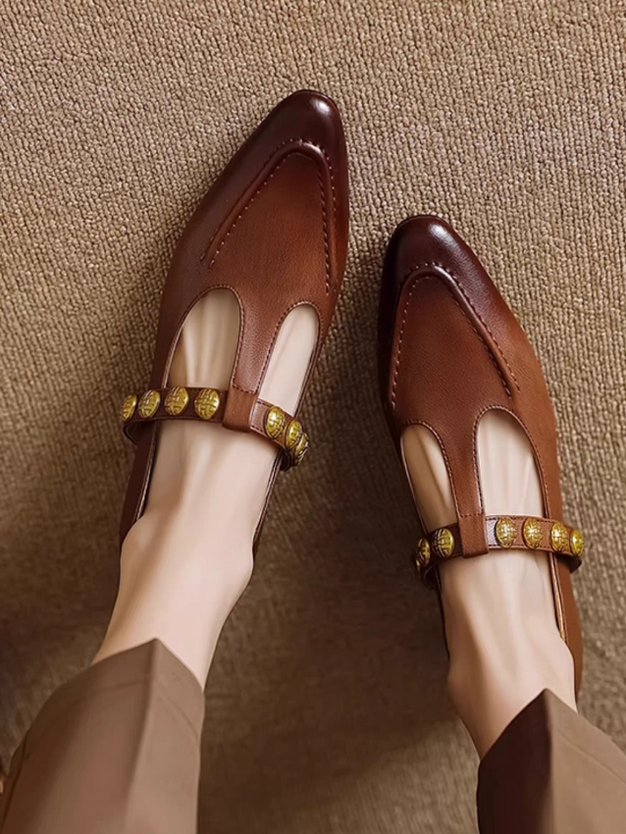Pointy calf leather studded T strap Mary Janes 3