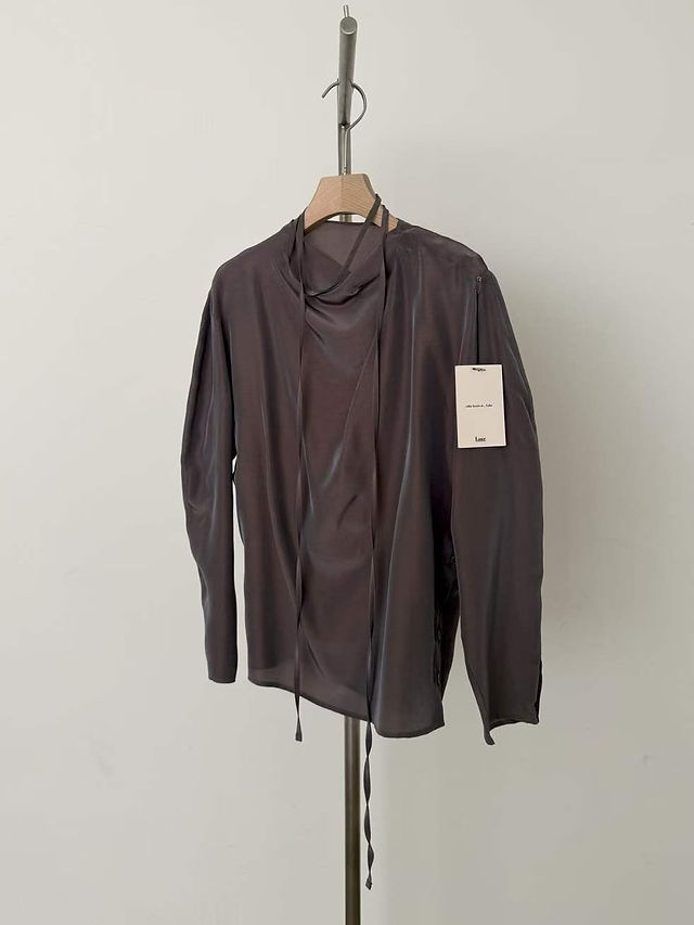 Asymmetric one shoulder belted side slit valour tencel blouse  6