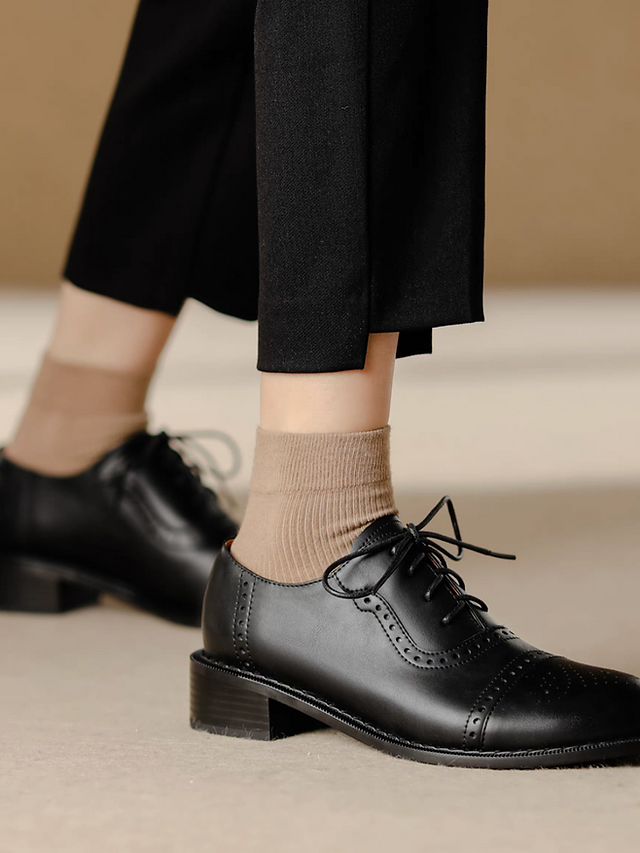Brogue calf leather lacing shoes 8