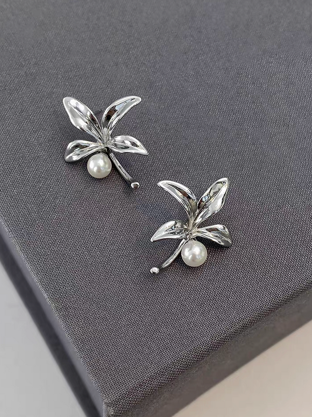 925 Silver lily alloy plastic pearl earrings 4