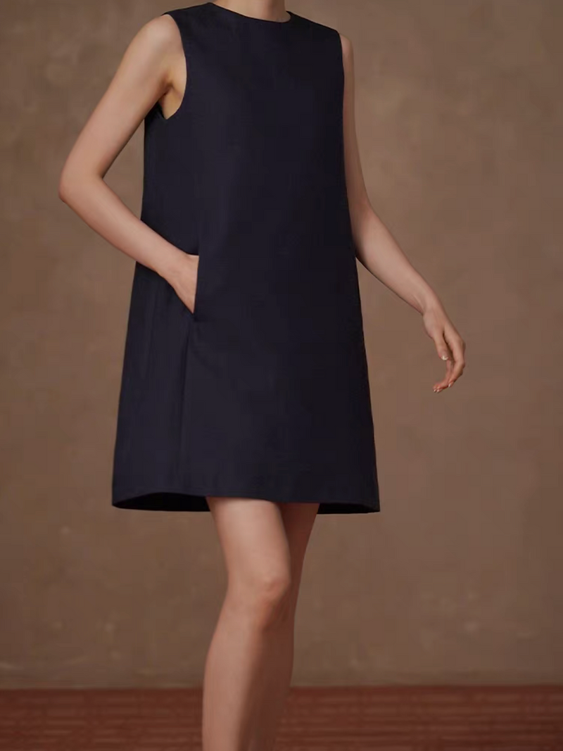 Navy cotton lyocell line sleevelss back buttoned wavy trim dress 7