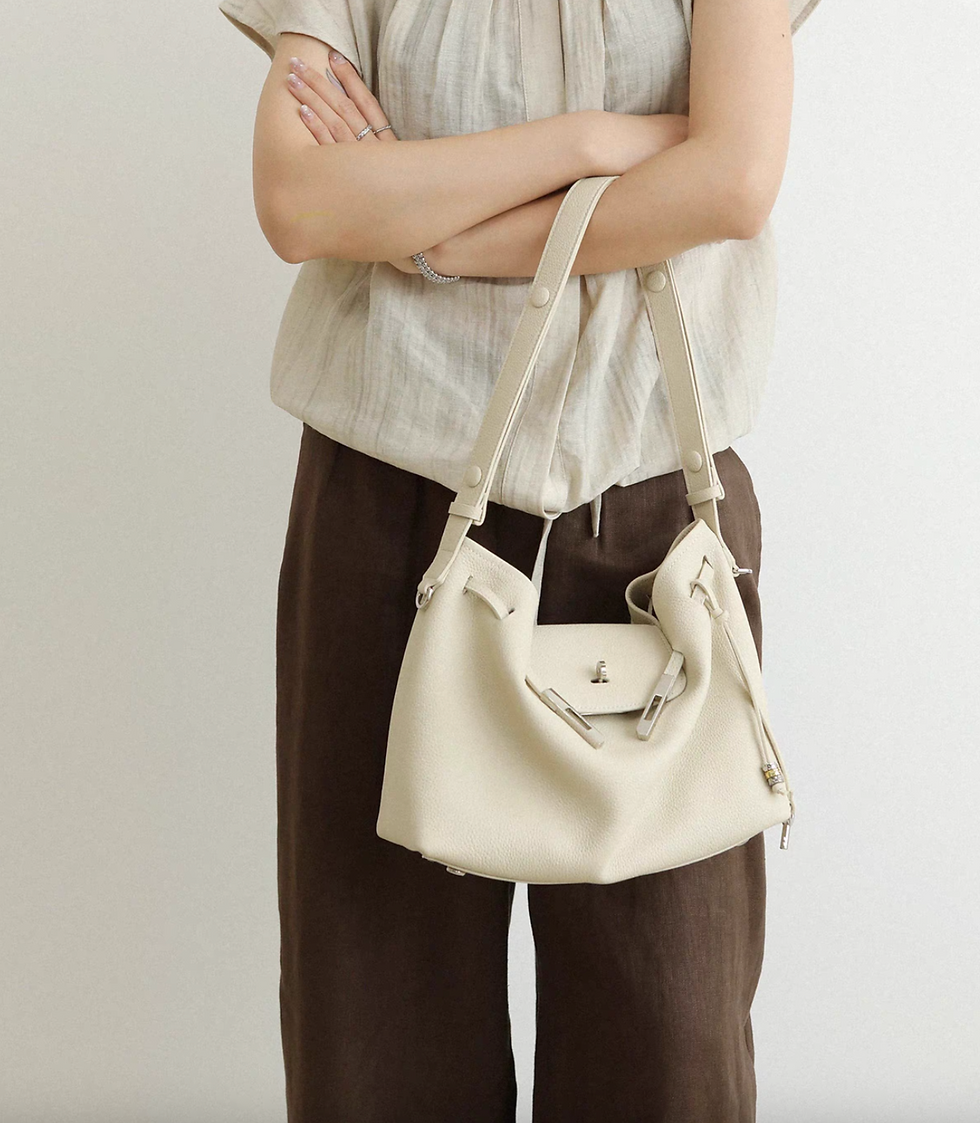 Thumbnail: Grain calf leather key charms twist buckle shoulder + crossbody flap bag