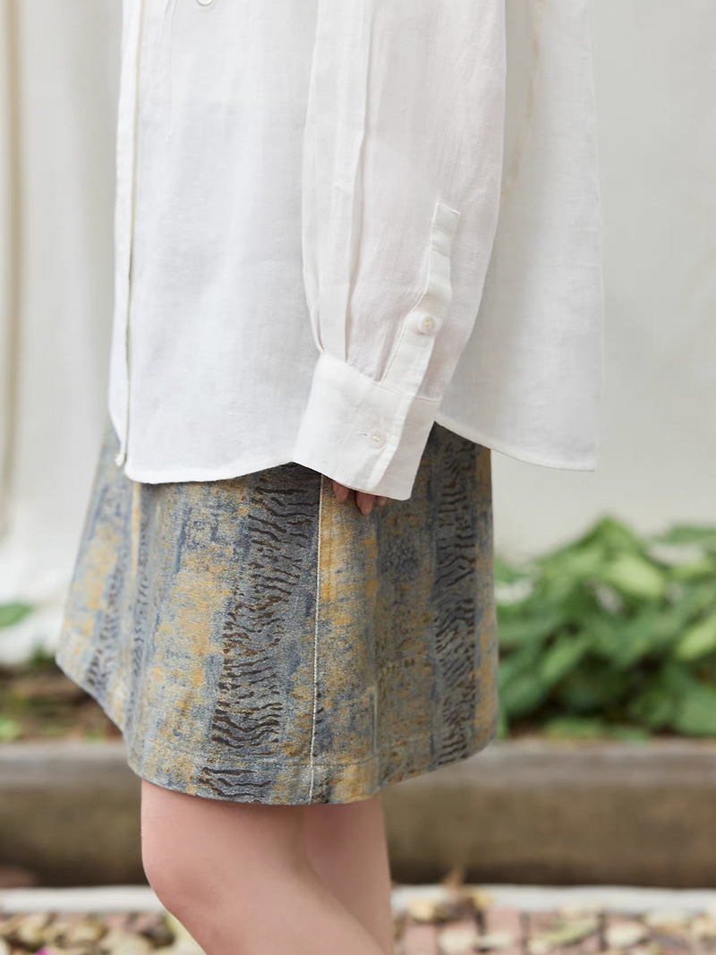 White cotton linen embossed floral patterned mid length shirt 7