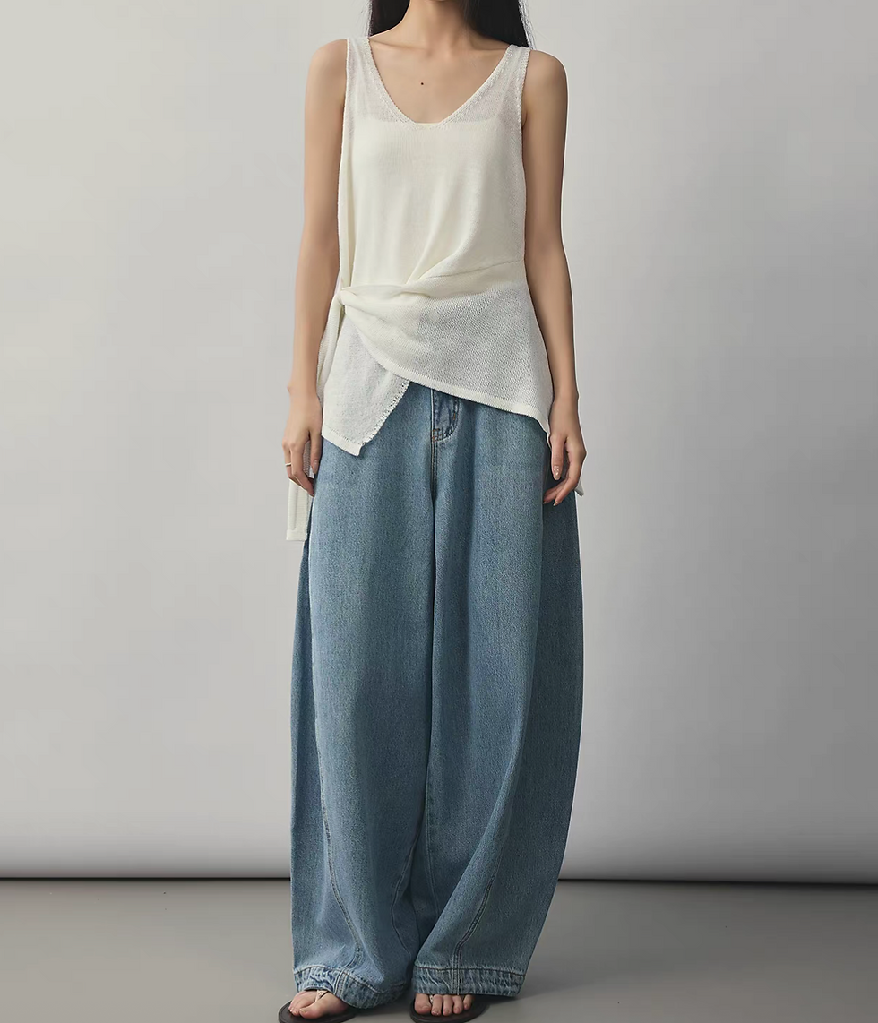 Thumbnail: Ivory wool nylon knitted V neck vest