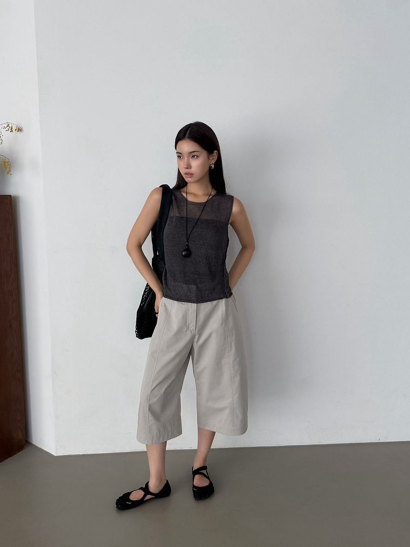 Linen nylon side buttoned crewneck knitted vest 4