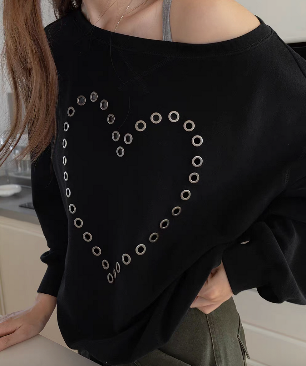 Thumbnail: Heart shape studded diagonal one shoulder cotton sweater