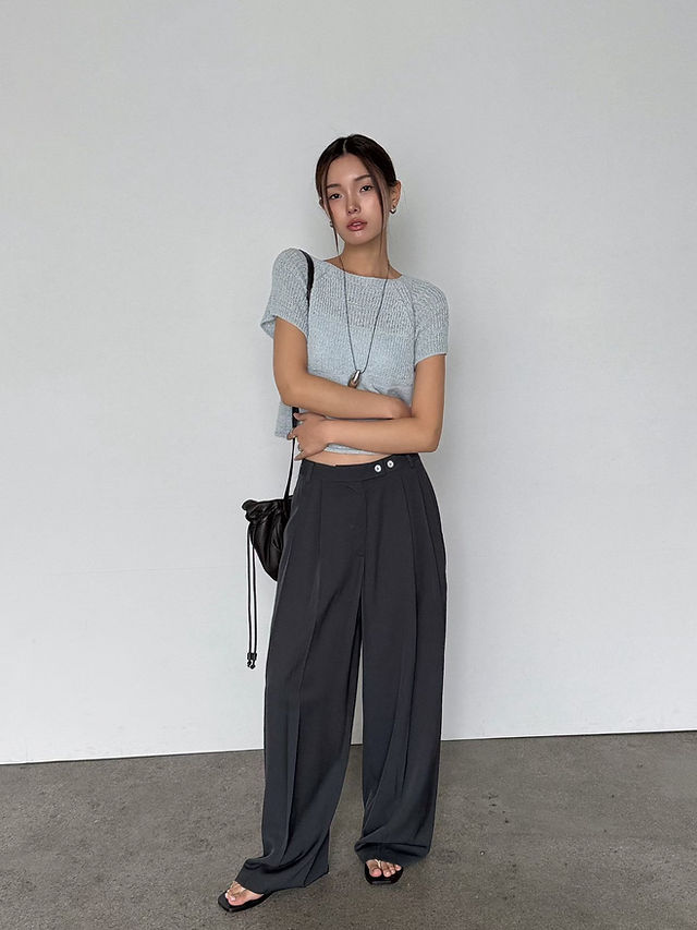 Side double buttoned strap pleated linen rayon straight leg pants  4