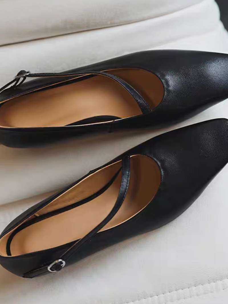 Brushed off lambskin pointy diagonal strap shoes 10