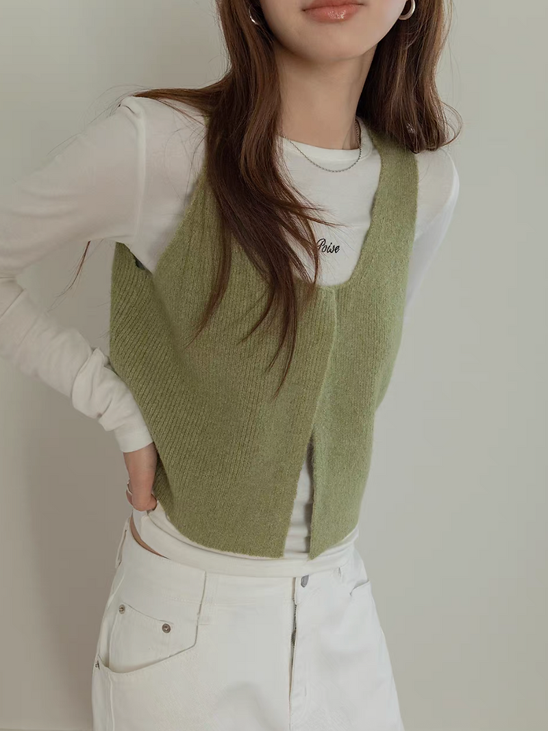 16% Wool U neck buttoned ribbed cotton poly cropped vest 11