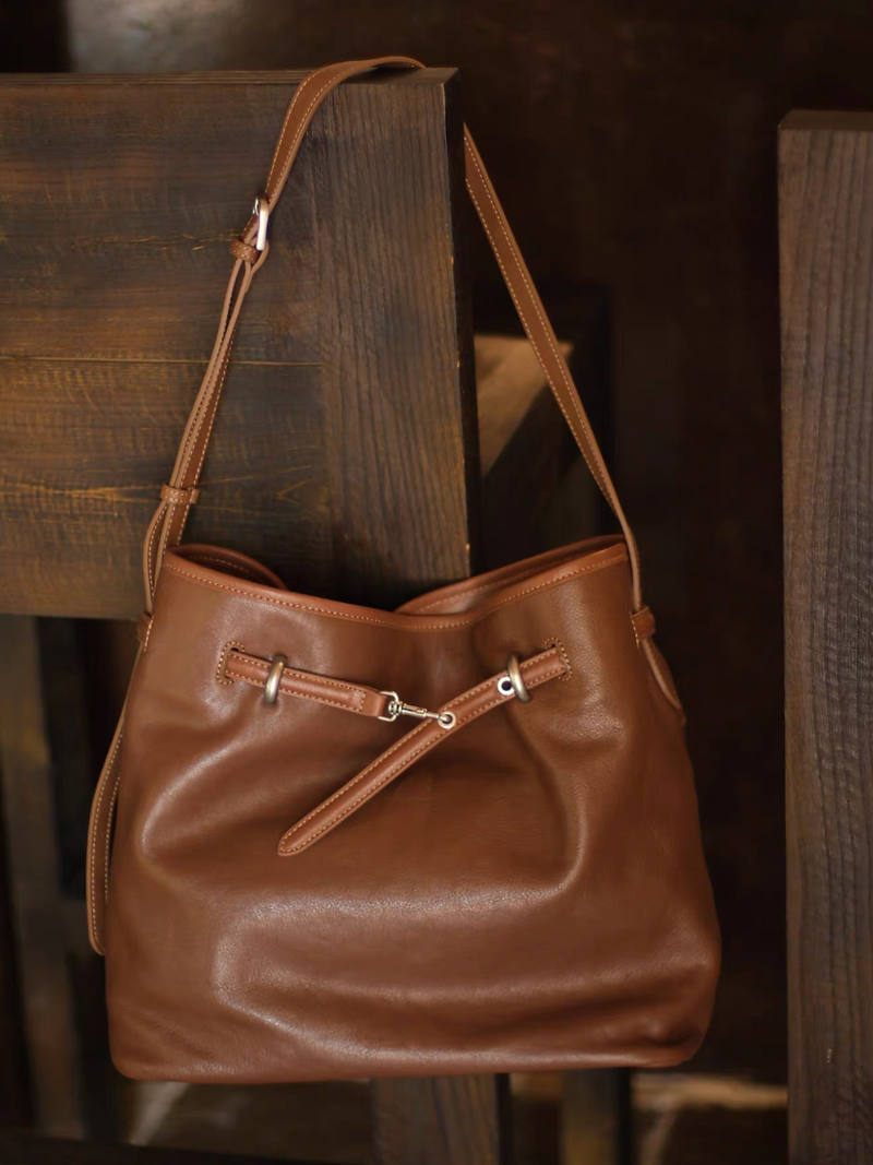 Embossed calf leather hook strap shoulder +crossbody totebag 10