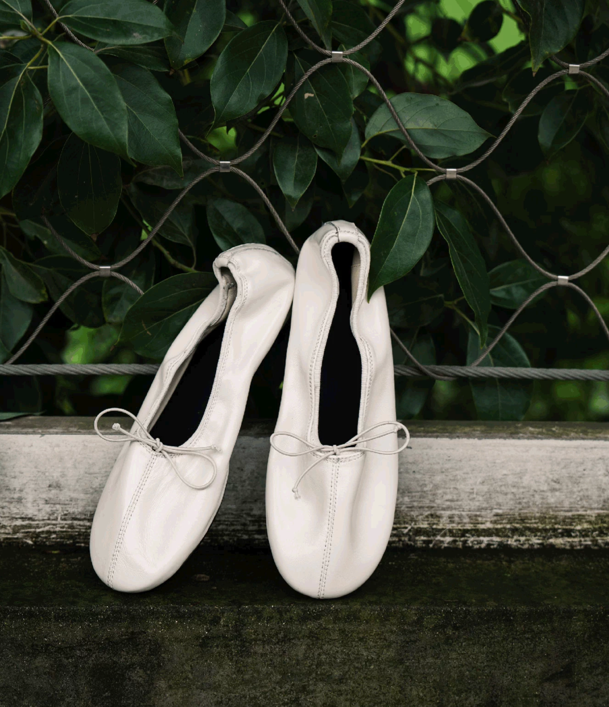 Made in Italy Italian oil waxed sheep skin ribbon flats